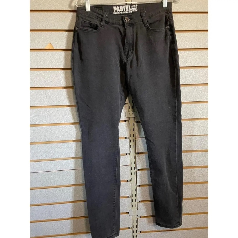 Pastels Black Women's Straight Leg Jeans